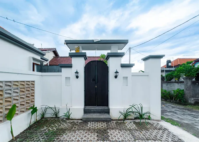 Pakis Villa *